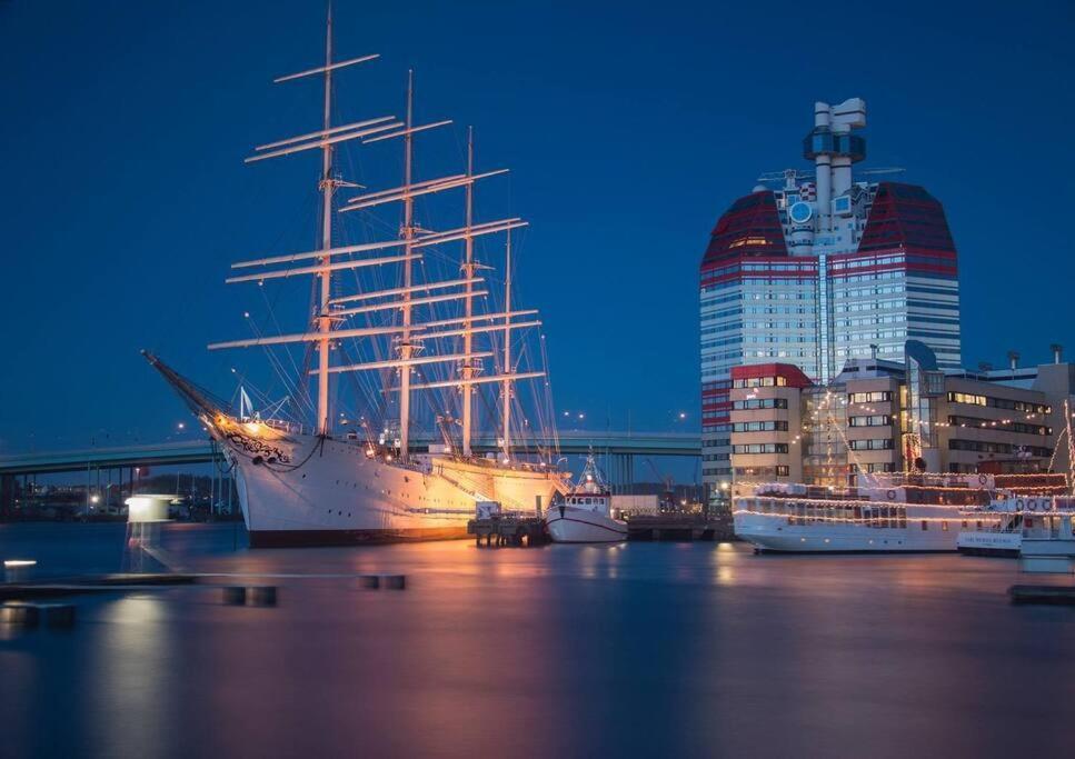 Husbaten Vega 2 Goeteborg City Екстериор снимка